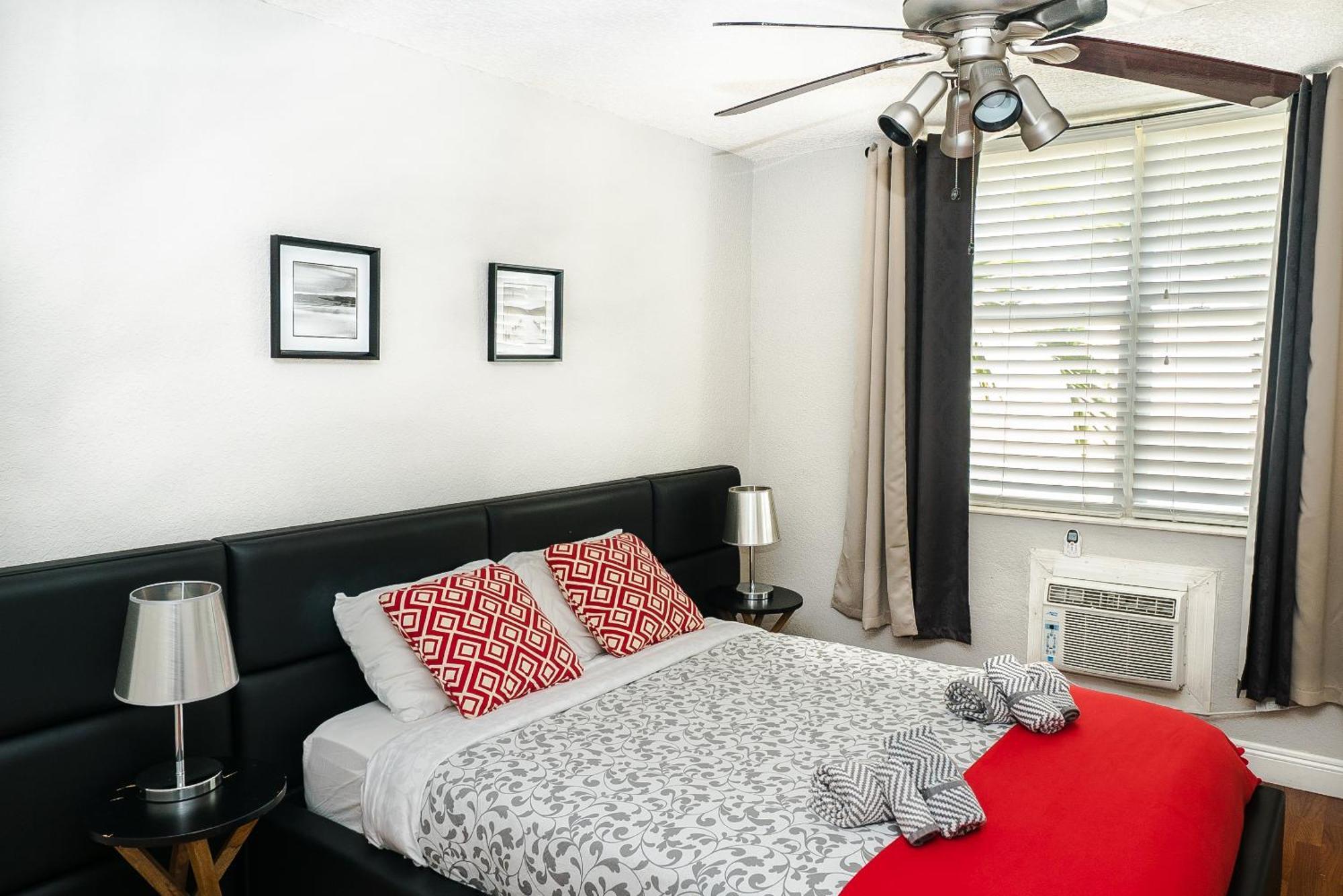 713 Miami Beach Apartments Экстерьер фото